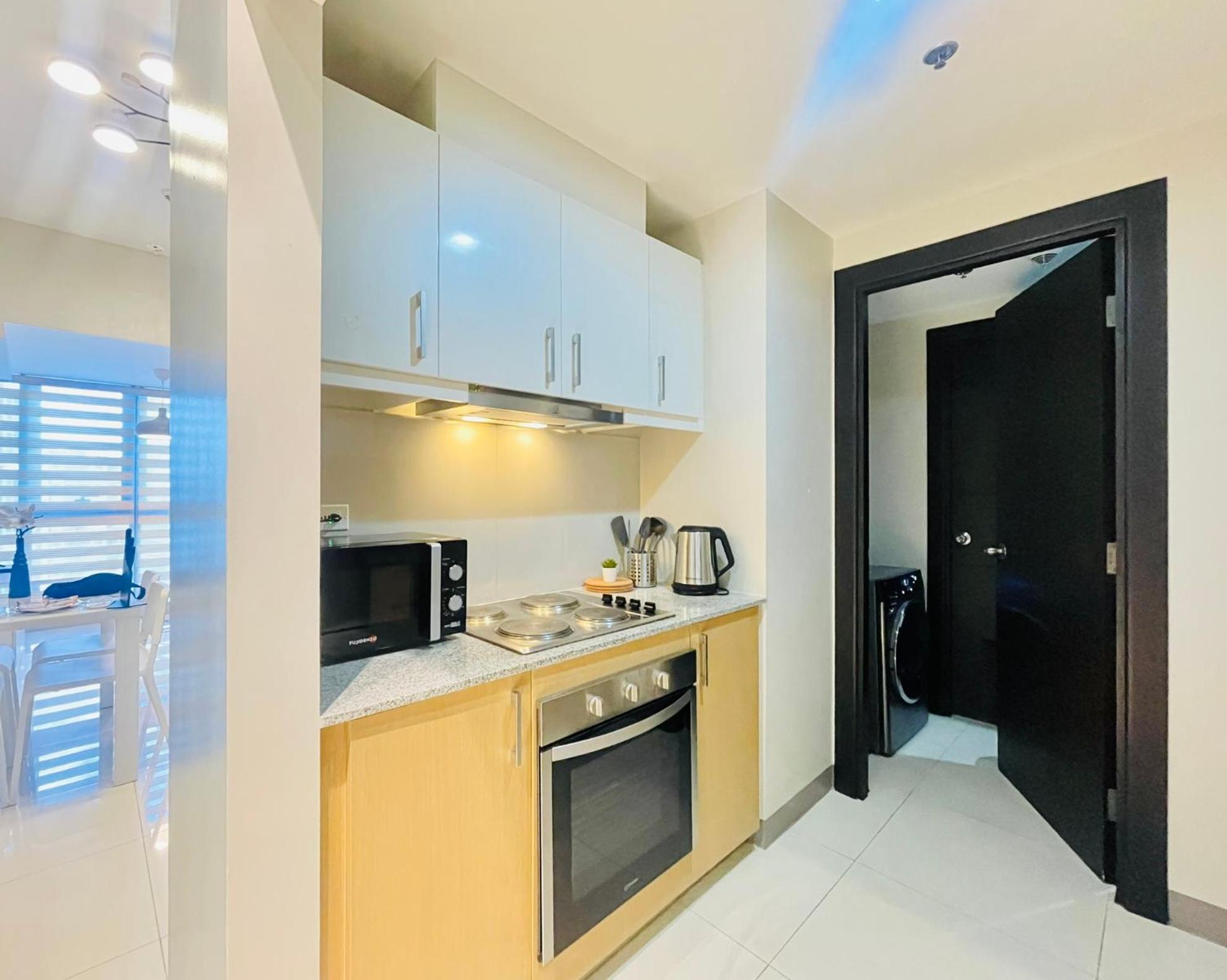 Uptown Parksuites Bgc Taguig Zewnętrze zdjęcie