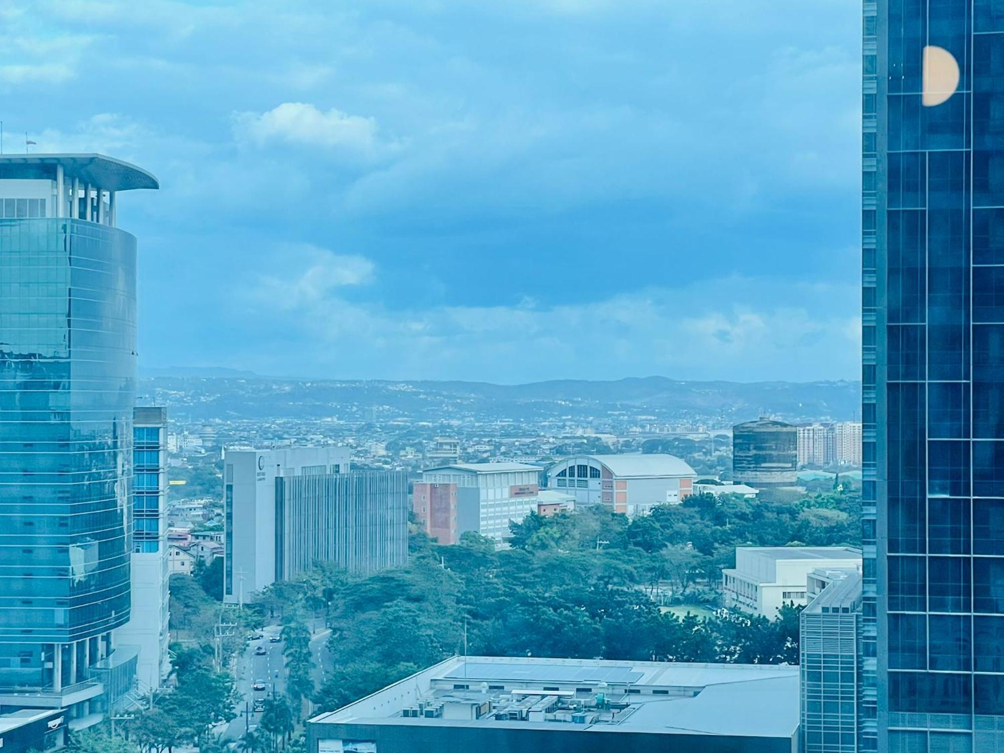 Uptown Parksuites Bgc Taguig Zewnętrze zdjęcie