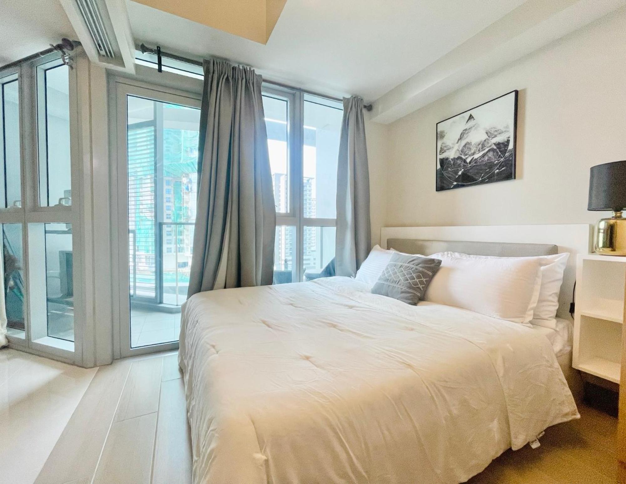Uptown Parksuites Bgc Taguig Zewnętrze zdjęcie